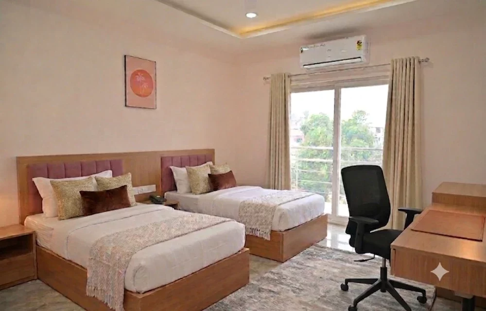 Deluxe Twin Room in Pasighat